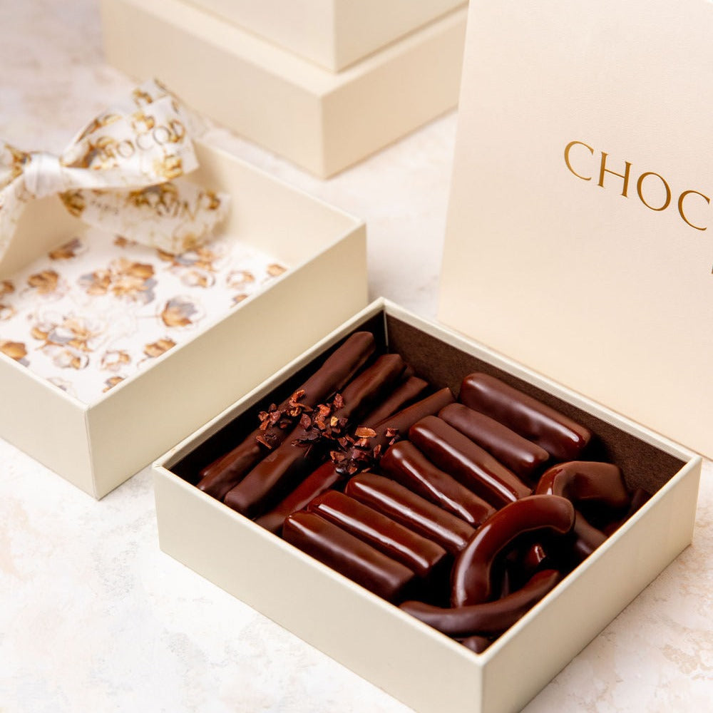 Triomphe Trio – ChocolAknin